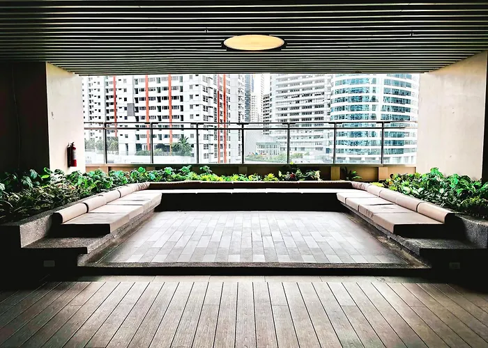 Ikigai Delta Makati Luxury Sunset View Apartment Manila